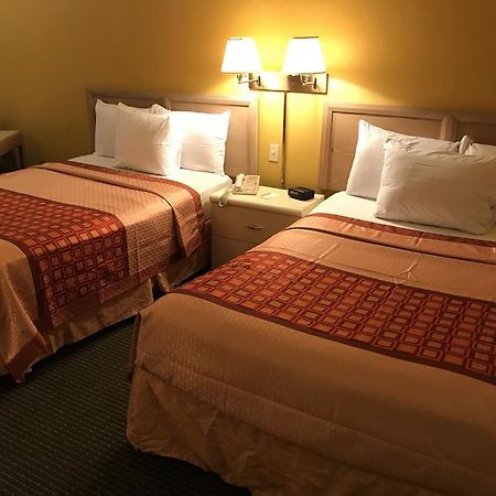Budget Host Inn Sandusky Exteriör bild