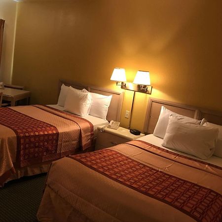 Budget Host Inn Sandusky Exteriör bild