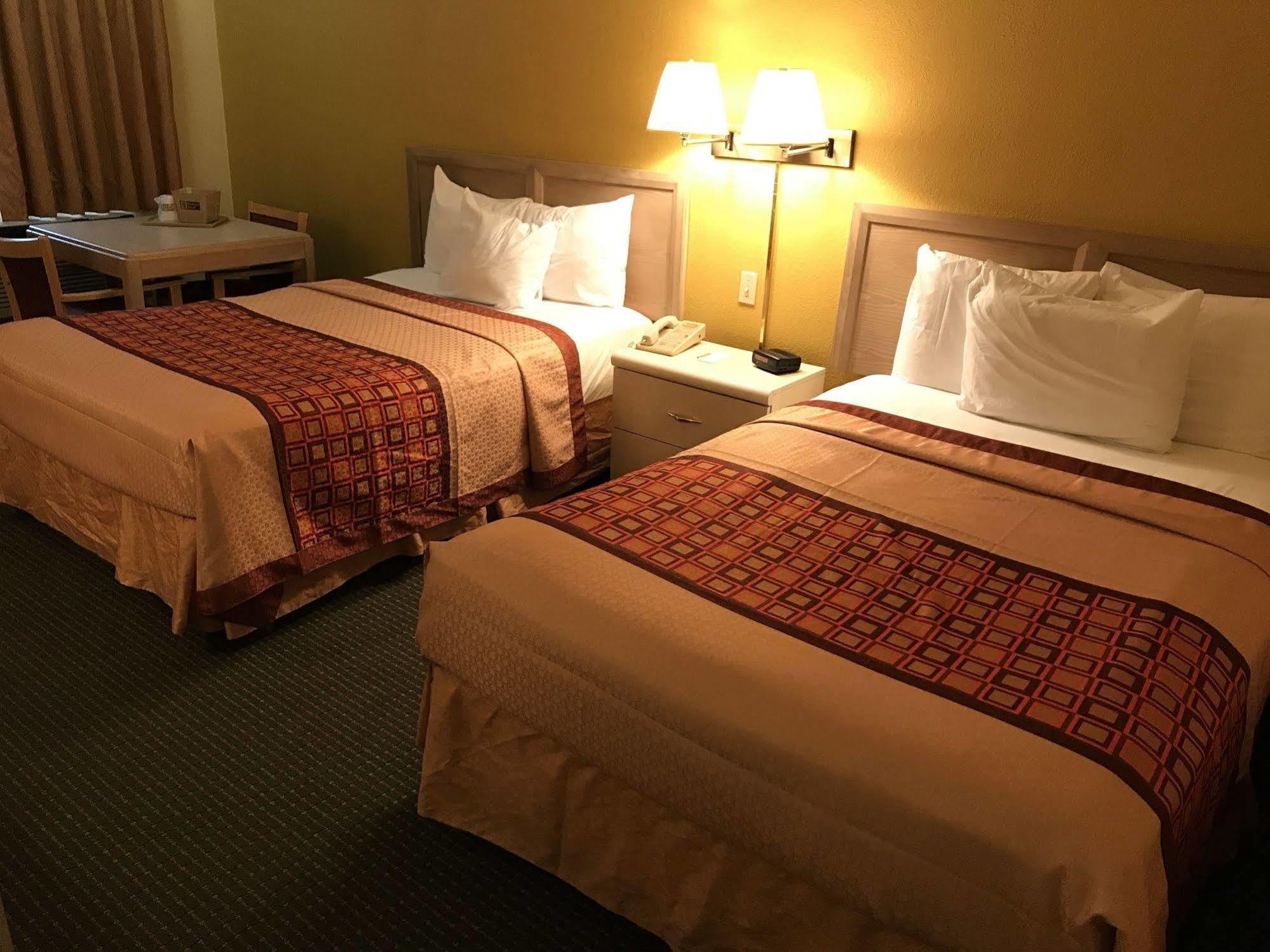 Budget Host Inn Sandusky Exteriör bild