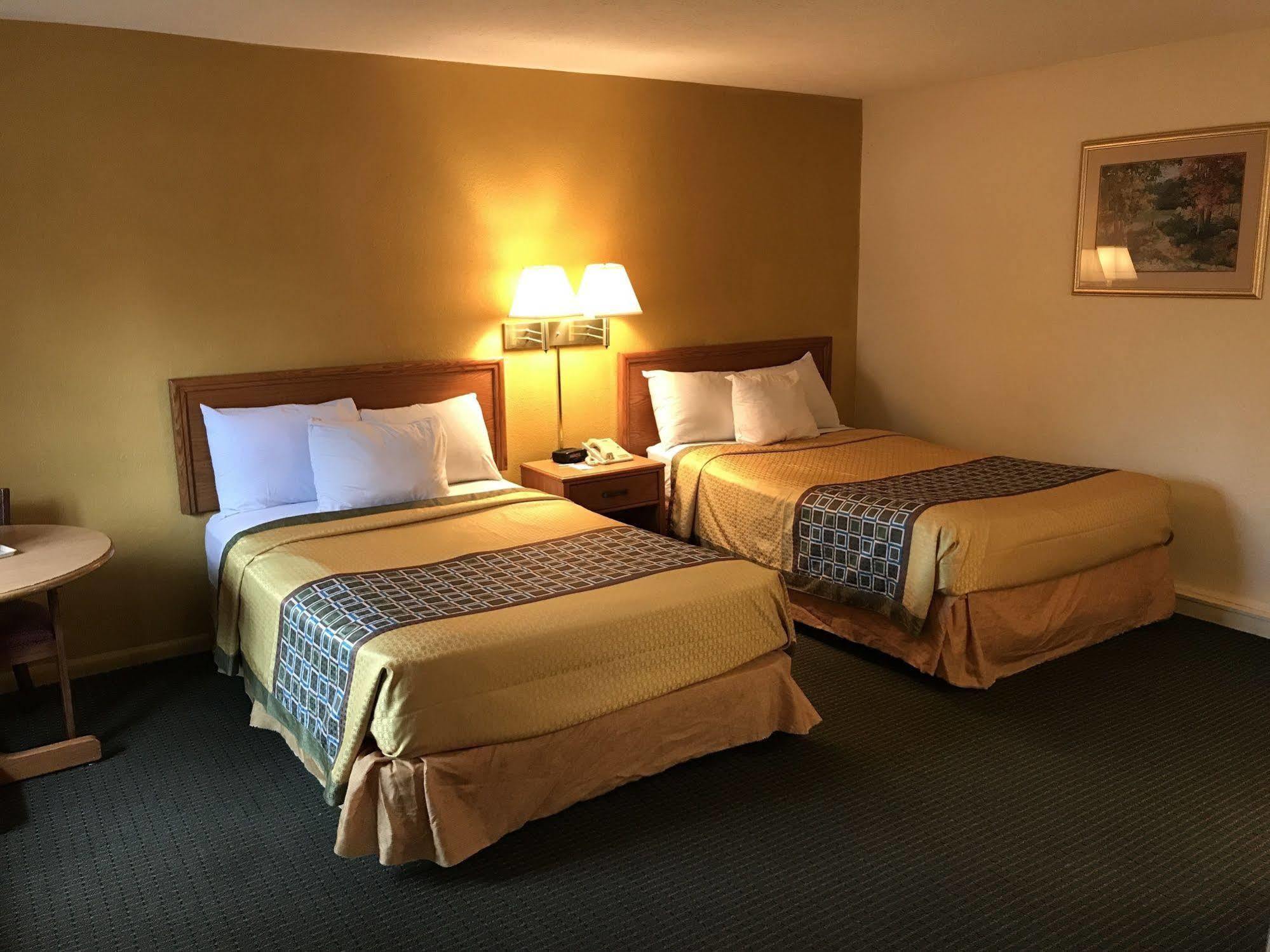 Budget Host Inn Sandusky Exteriör bild